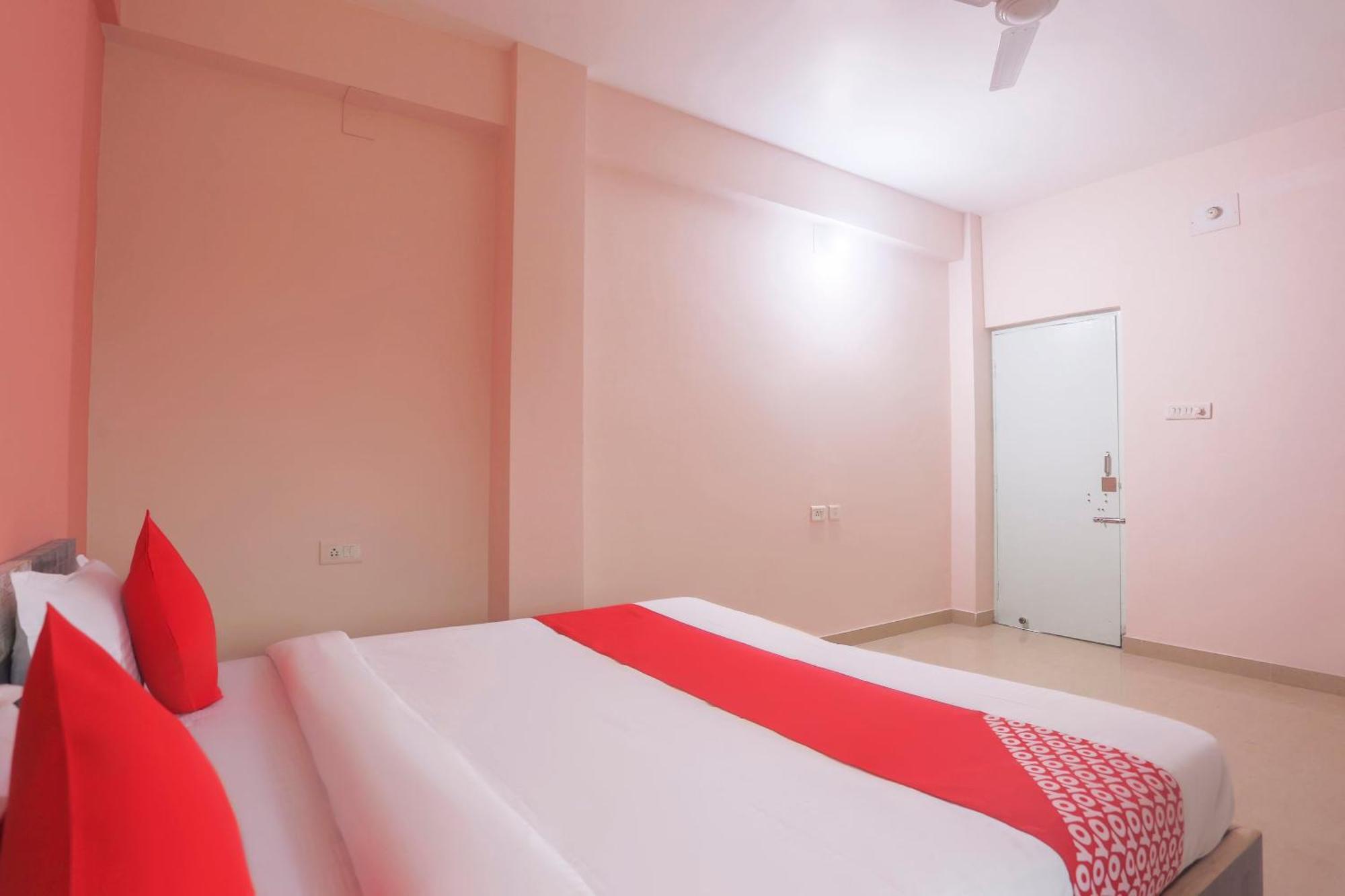 Super Hotel O Avigna Residency Bhubaneswar Exterior photo